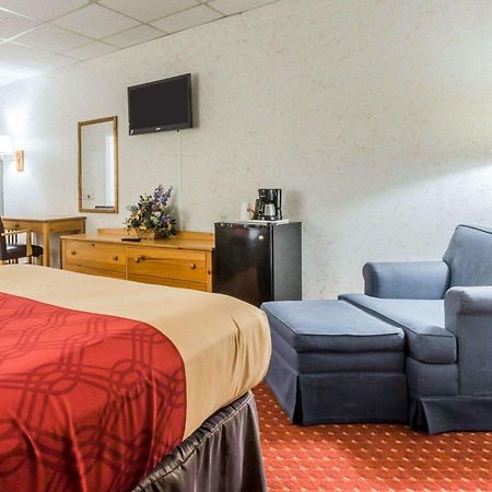 Econo Lodge Stewart International Airport New Windsor Kültér fotó