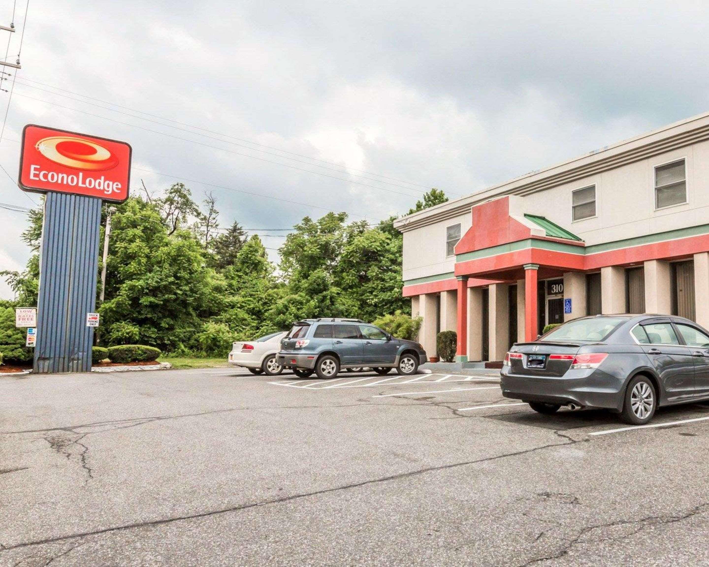 Econo Lodge Stewart International Airport New Windsor Kültér fotó